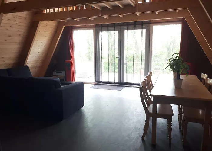 A-frame Volledig Vrijstaande Woning Hensbroek