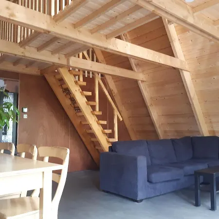 假日公园 A-frame Volledig Vrijstaande Woning Hensbroek